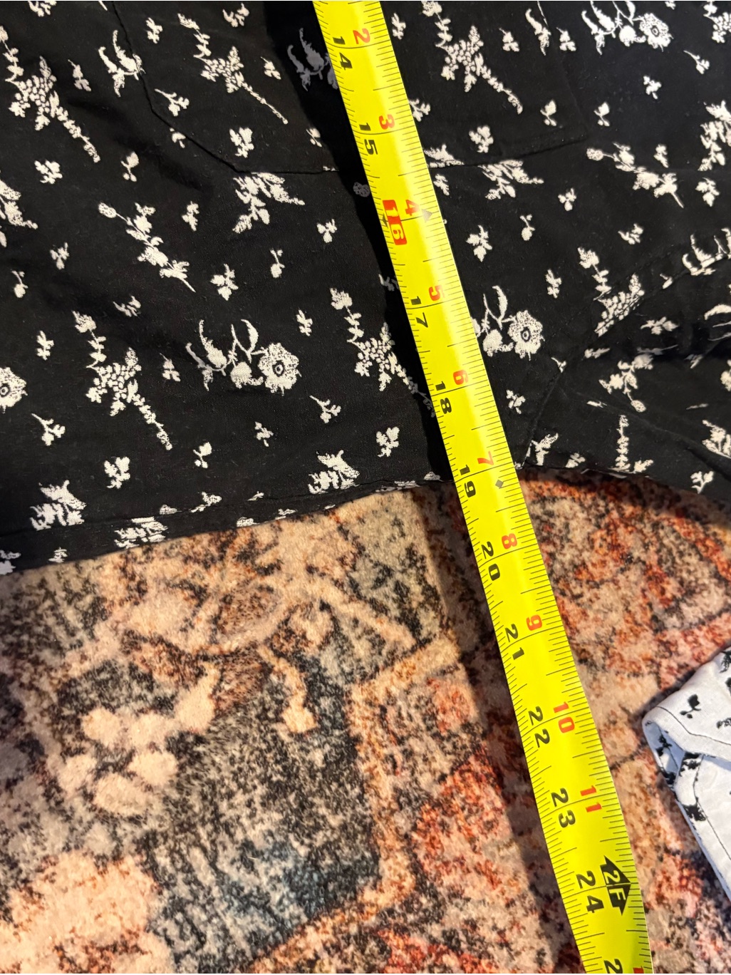 Engineered Garments Xs Patchwork Floral Long-Sleeve Button-Down Shirt — image 8 of 8